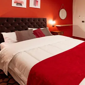 Siculis Bed & Breakfast Aeroporto di Catania Fontana Rossa
